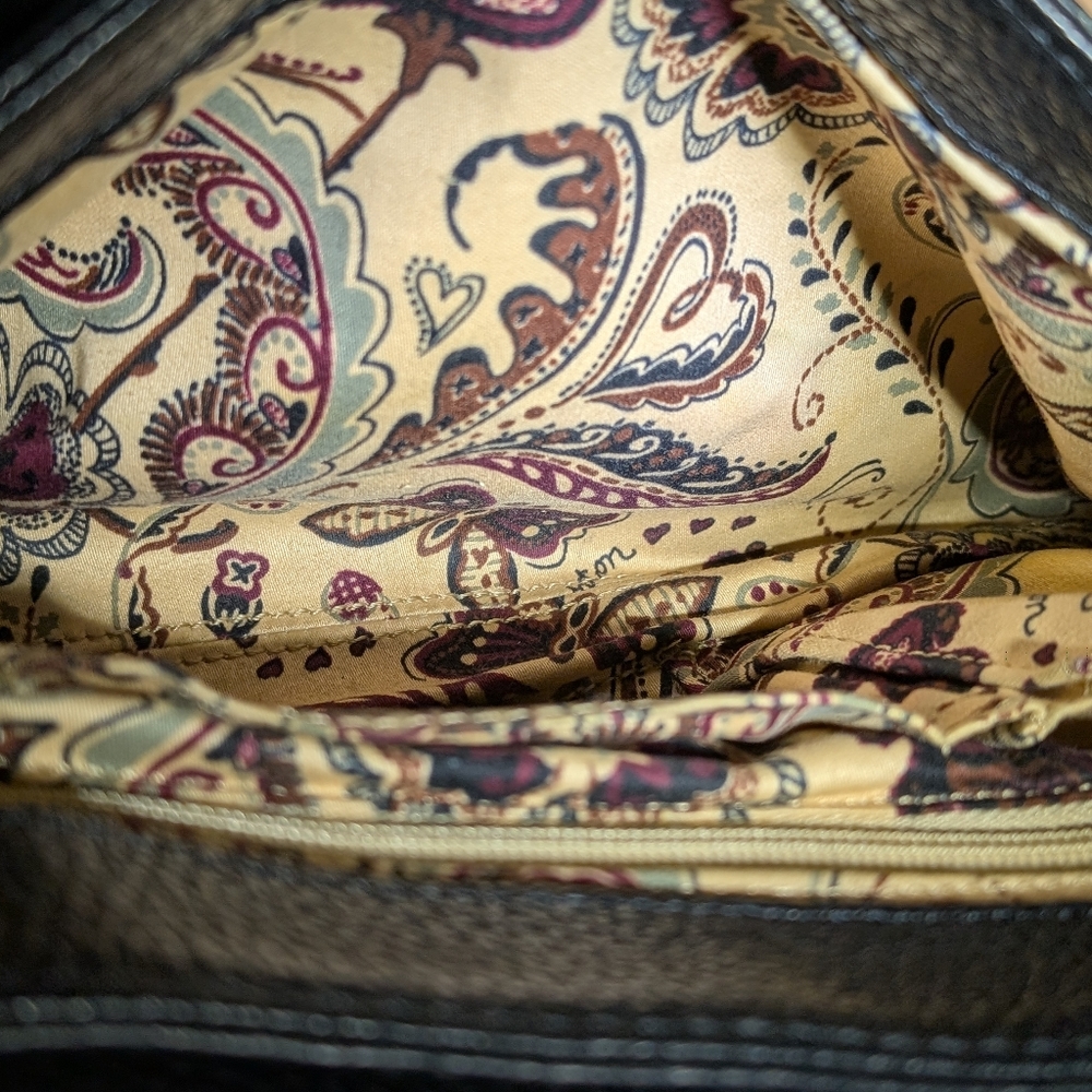 Brighton Chic Leather Shoulder Bag With Heart Charm And Braided Steap Excellent! - Picture 9 of 14
